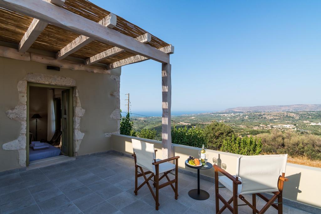 Traditional Stonebuilt Villa Leonanto, Only 5 Km From A Sandy Beach Kastellos Екстер'єр фото